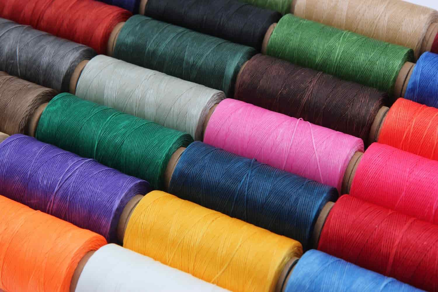  خيط الحرير في مصر؛ ناعمة الملمس 2 إستخدامات نسج السجاد الأقمشة 